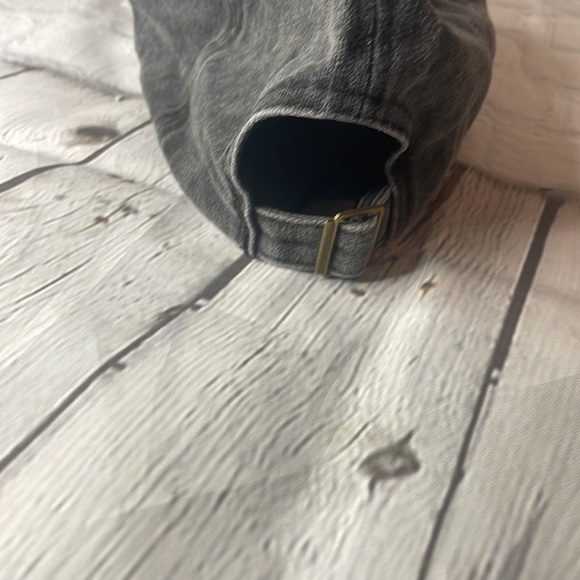 Yellowstone Dutton Ranch Hat - Picture 4 of 7